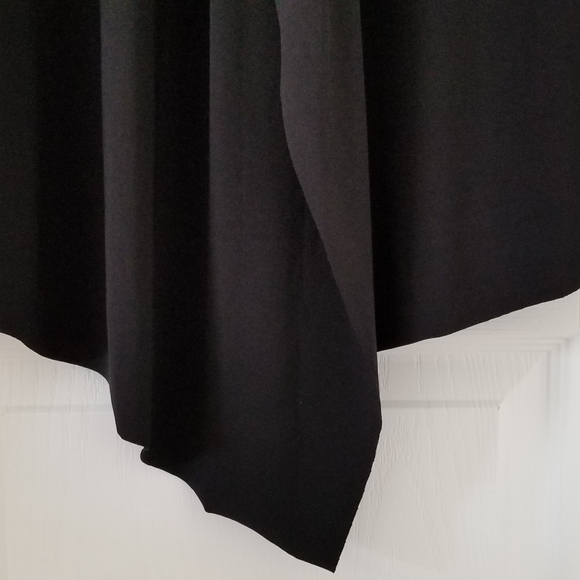 Semi-formal asymmetrical black dress - Picture 3 of 5